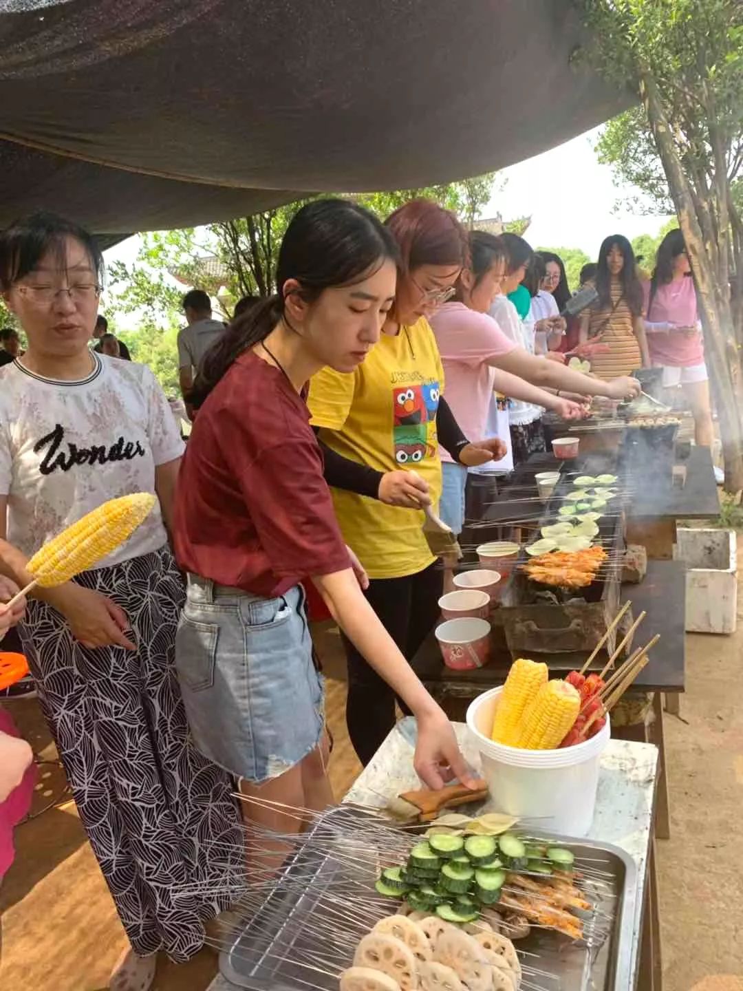 尊龙凯时人生就是搏团建 | 打卡后官湖湿地公园，顶住高温出来烧烤的都是真爱呀~